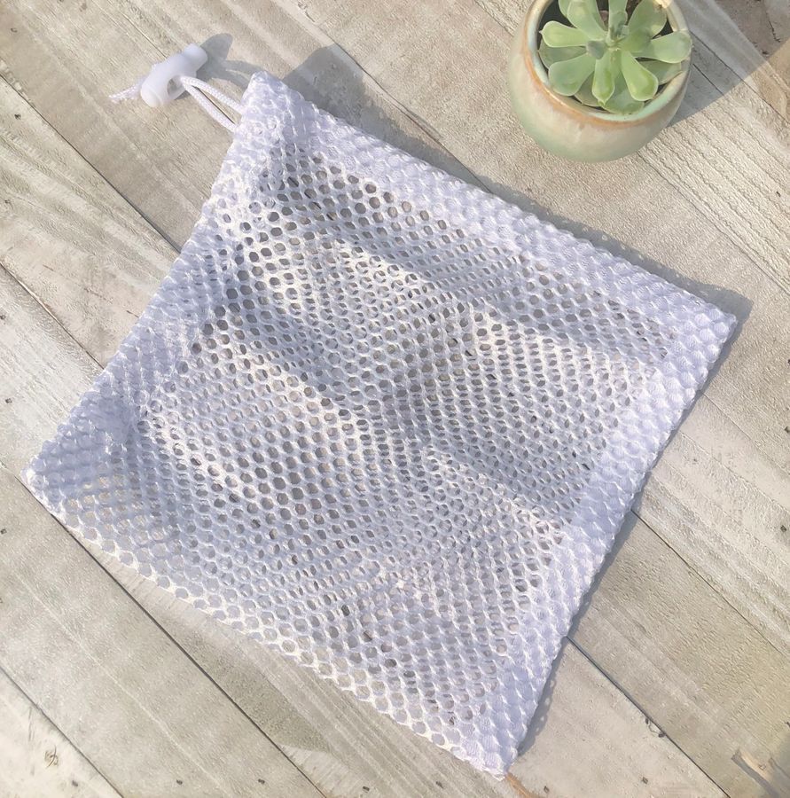 Eco-Friendly Bamboo Cotton Reusable Face Rounds white mesh drawstring laundry bag for washable facial pads