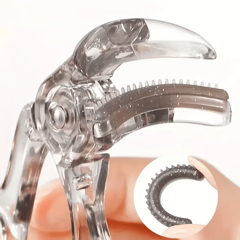 Travel-friendly wide-angle eyelash curler with integrated comb